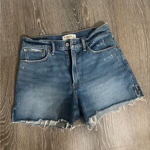 Abercrombie Curve Love Mom Short